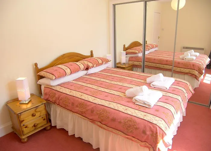 Royal Mile, Edinburgh - 2 Bedroom Apartment